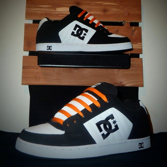 dc shoes sold